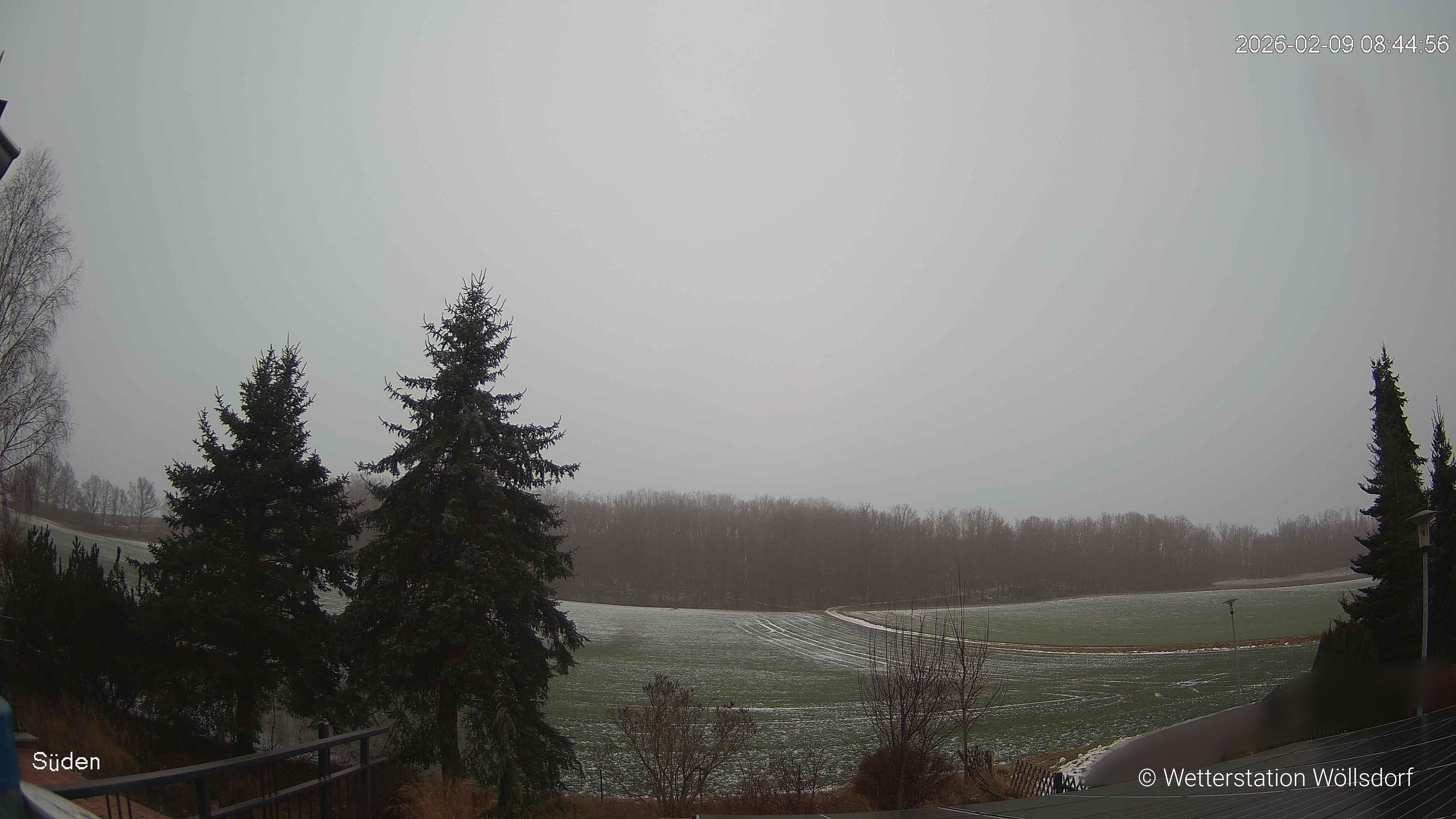 Blick von Wöllsdorf in Richtung Süden auf den Höhenzug des Pfaffenberges