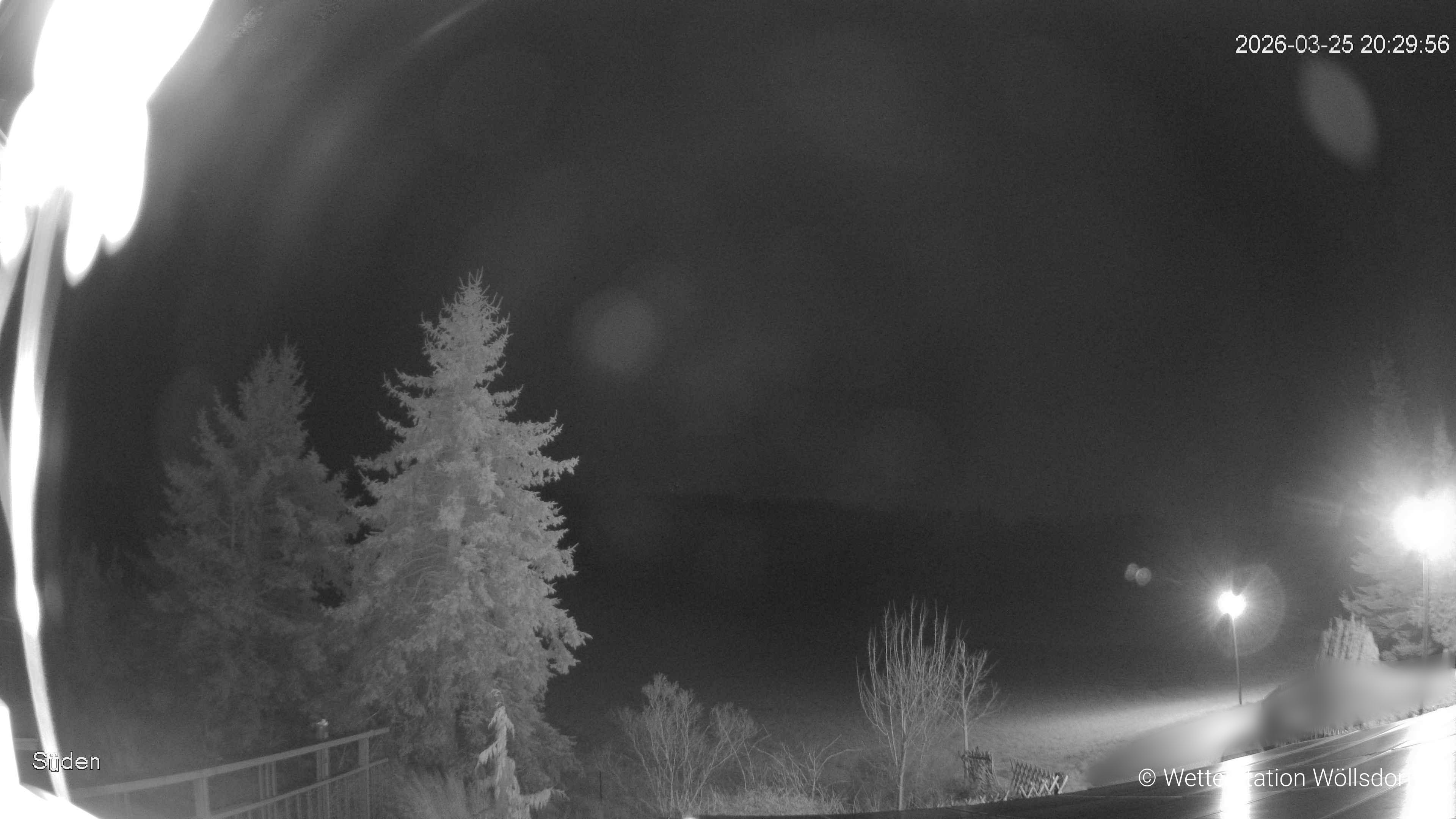 Blick von Wöllsdorf in Richtung Süden auf den Höhenzug des Pfaffenberges