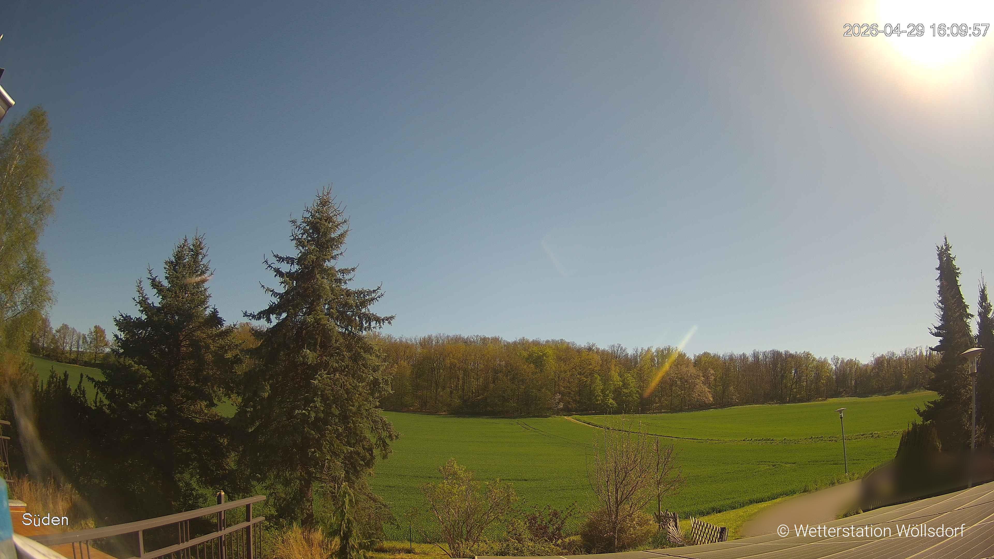 Blick von Wöllsdorf in Richtung Süden auf den Höhenzug des Pfaffenberges