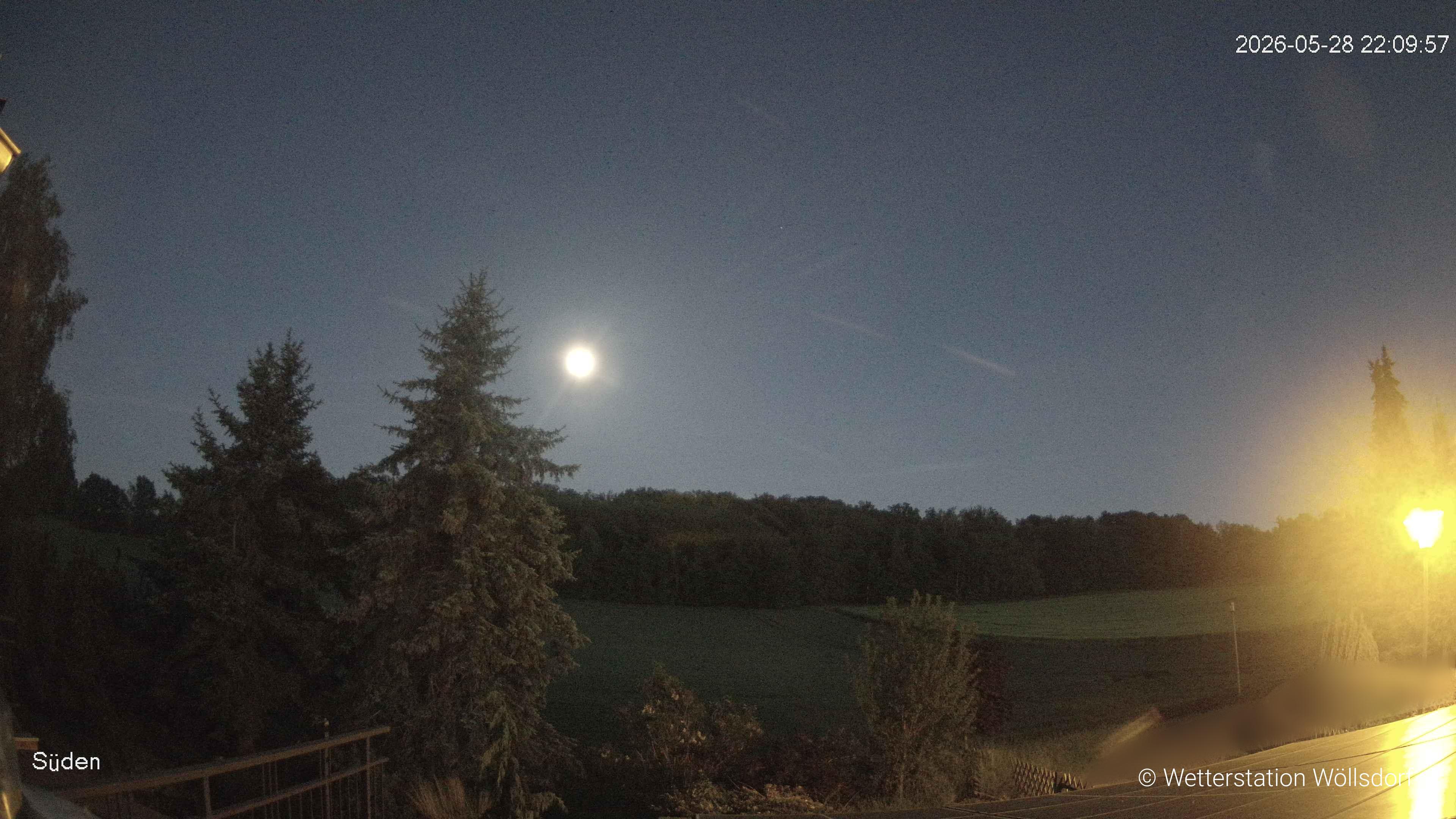 Blick von Wöllsdorf in Richtung Süden auf den Höhenzug des Pfaffenberges