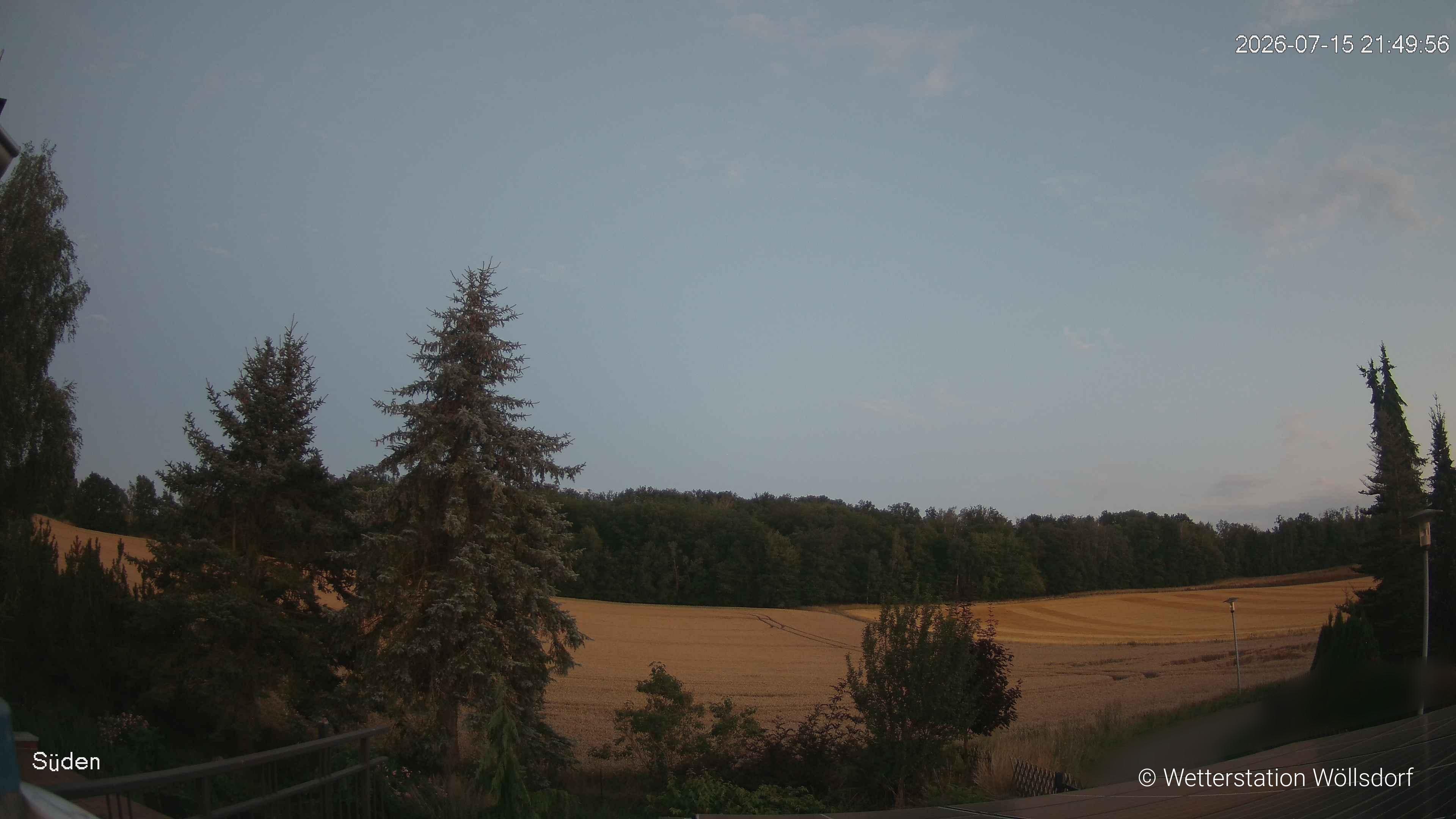 Blick von Wöllsdorf in Richtung Süden auf den Höhenzug des Pfaffenberges