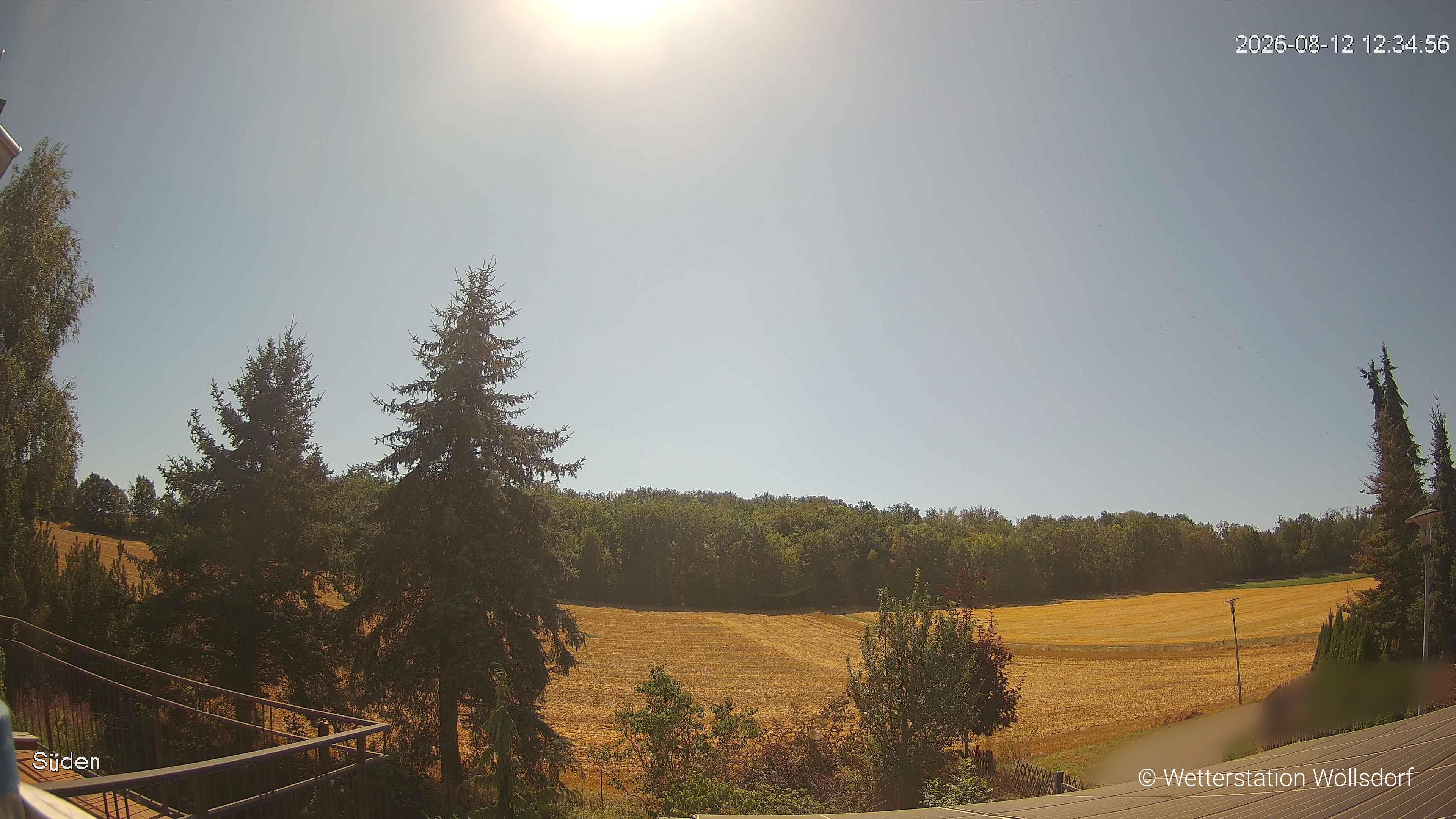 Blick von Wöllsdorf in Richtung Süden auf den Höhenzug des Pfaffenberges